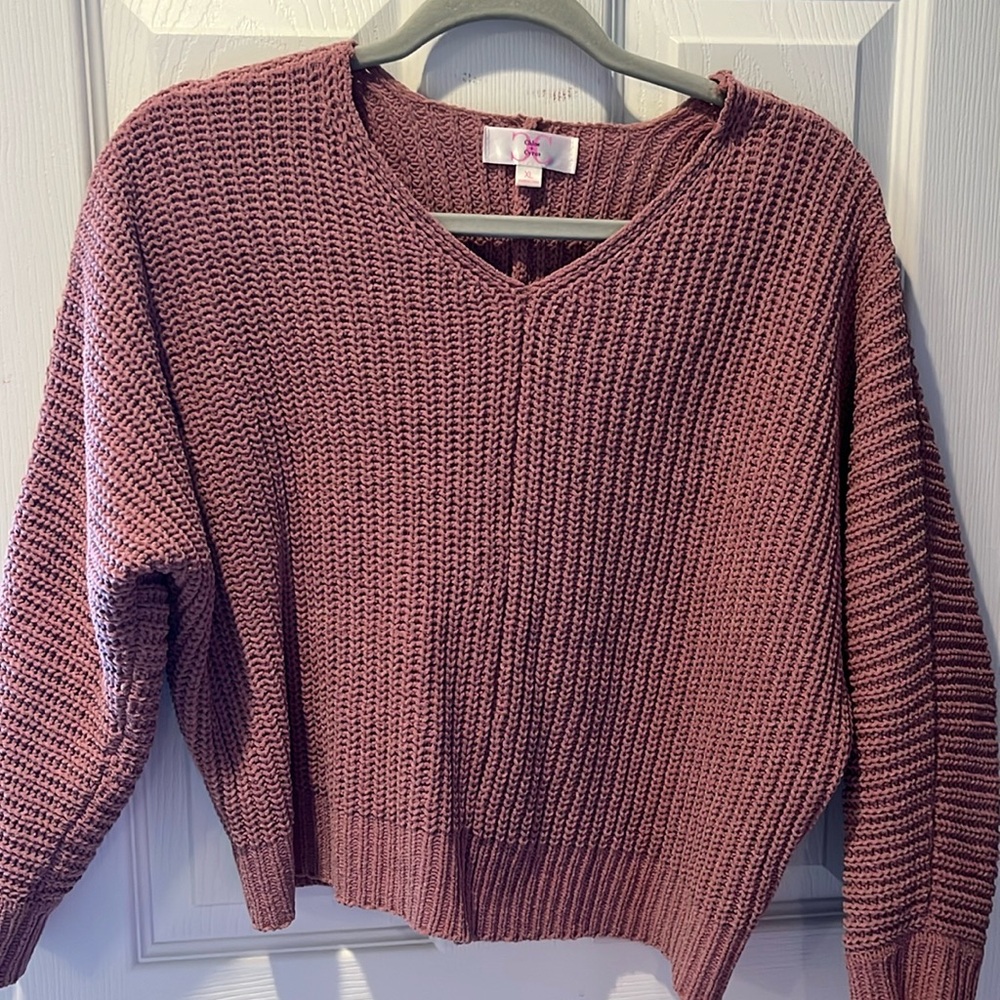 Chloe+Cryus sweater, XL,dark blush pink
